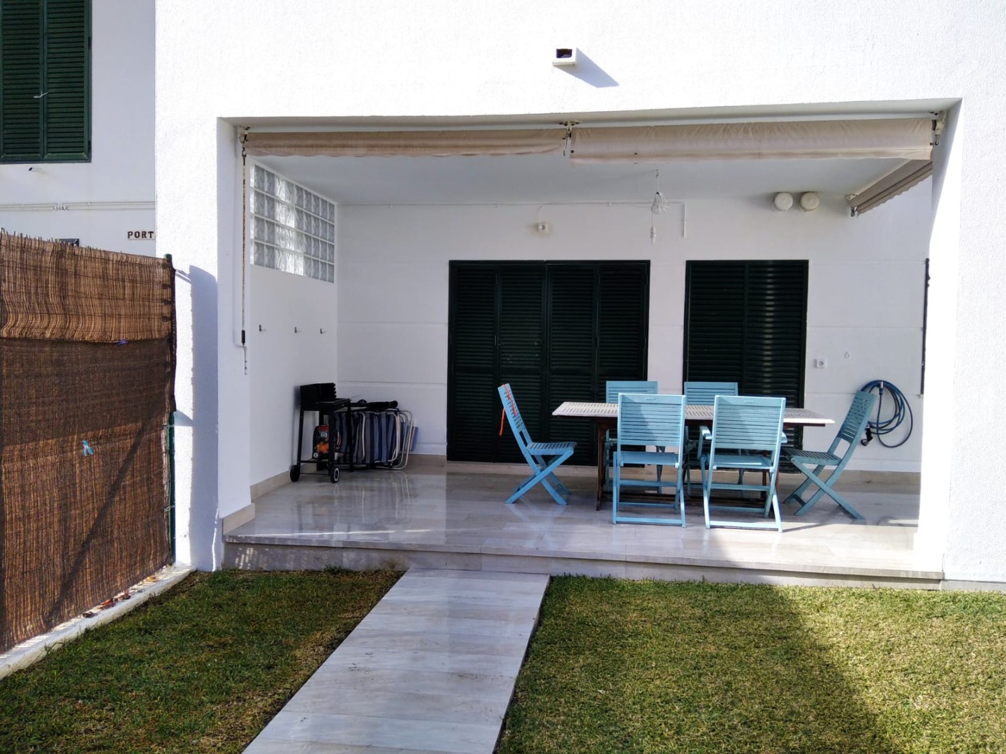 Bajo de 2 dormitorios de 7 plazas